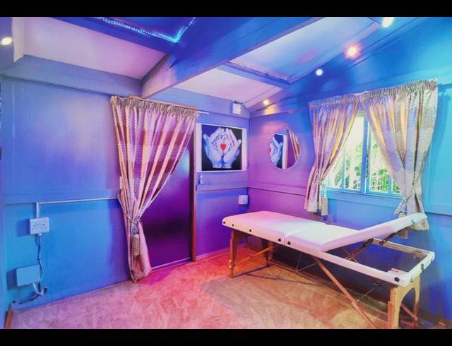 9 BEDROOM HOUSE FOR SALE IN MORNINGSIDE